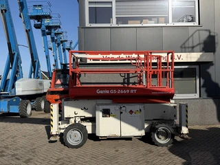 Genie GS 2669 RT Schaarhoogwerker / Scissor Lift / Arbeitsbuhne 10mtr werkhoogte 4x4
