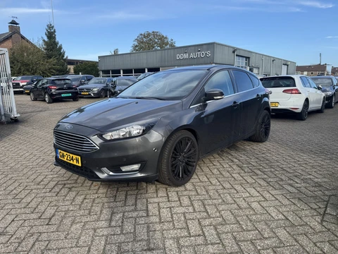 Ford Focus 1.5 Titanium Edition HATCHBACK AUTOMAAT