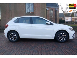 Volkswagen Polo 1.0 TSI 95pk Life PDC voor en achter -CARPLAY