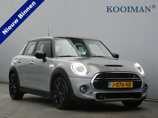 MINI 5-deurs 2.0 Cooper S Chili 192 Pk Automaat Navi / DAB / Apple Carplay / Camera / Leer