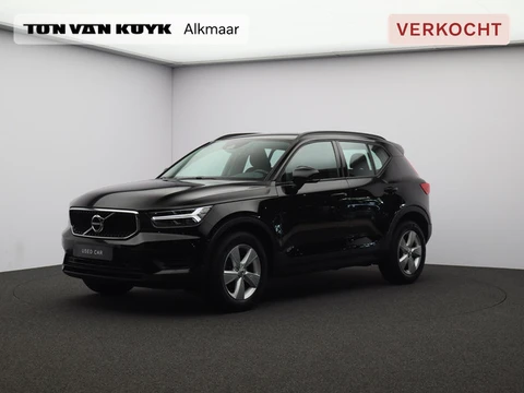 Volvo XC40 1.5 T2 Momentum / Trekhaak / Stoel+Stuurverwarming / Carplay / Parkeercamera / Navigatie 
