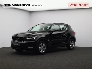 Volvo XC40 1.5 T2 Momentum / Trekhaak / Stoel+Stuurverwarming / Carplay / Parkeercamera / Navigatie 