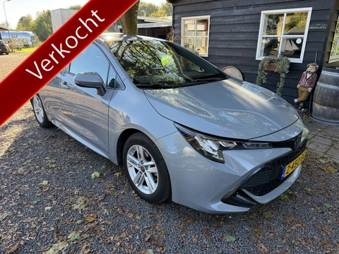 Toyota Corolla 1.8 Hybrid Active|Trekhaak|Stoelverwarming