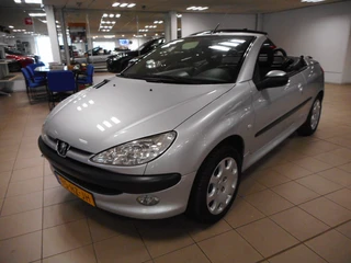 Peugeot 206 CC 1.6-16V (bj 2002)