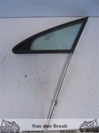 Peugeot 407 2004-2011 Links voor driehoeksraam