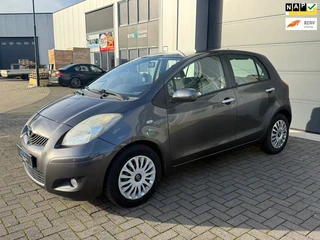 Toyota Yaris 1.3 AIRCO | ELEKTR PAKKET | TREKHAAK | NAP |