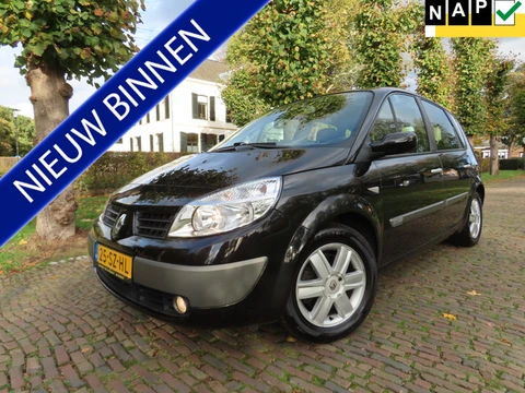 Renault Scénic 2.0-16V Privilège Luxe Automaat Ecc Cruisecontrol Panoramadak Keyless Pdc Lm Velgen T