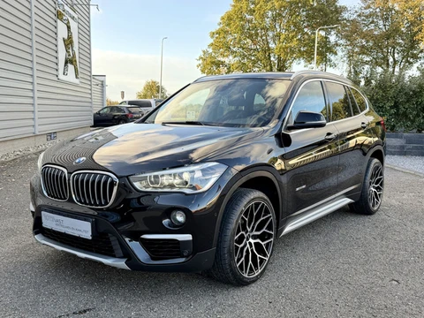 BMW X1 sDrive18i Executive Navi|Leer|LED|PDC|Cruis Zwart!