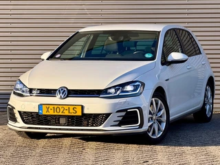 Volkswagen Golf 1.4 TSI PHEV GTE | Trekhaak | Virtual Cockpit | Camera | Matrix LED | Winter Pakket 