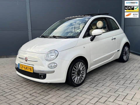 Fiat 500 0.9 TwinAir Turbo Lounge / Pano / Nap
