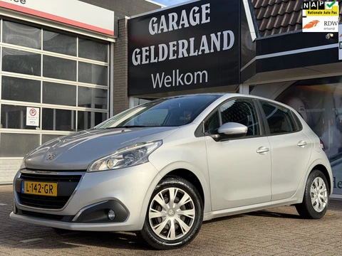 Peugeot 208 1.6 BlueHDi Blue Lease | NAVI | CRUISE | AIRCO | CENTR.V | TREKHAAK | PDC | ISOFIX