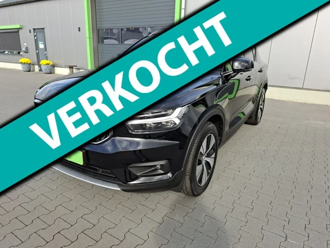 Volvo XC40 1.5 T2 Business Pro Automaat Pano Trekhaak Leder Navi Cruise 360 camera Stoelverwarming L