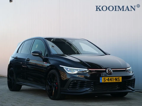 Volkswagen Golf 2.0 TSI GTI 301 Pk Automaat Navigatie / DAB / Apple Carplay / Camera / 19 inch