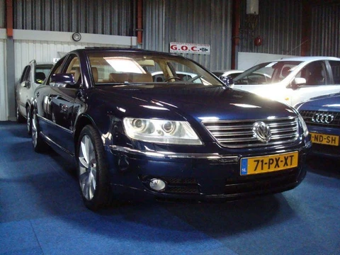 Volkswagen Phaeton 6.0 W12 . Meeneemprijs, auto staat al 10 jaar stil