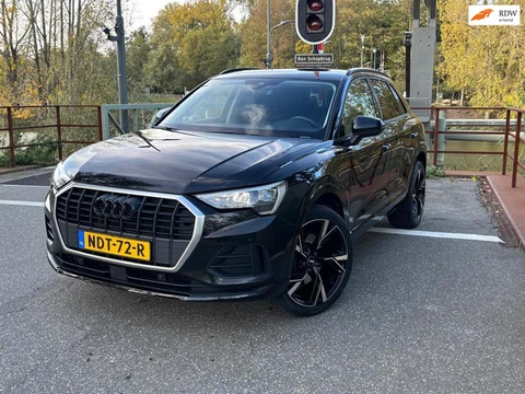 Audi Q3 45 TFSI PLUG-IN HYBRIDE/20"/CARPLAY