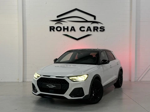 Audi A1 CITYCARVER 30 TFSI epic*Stoelverwarming*Audi black line*