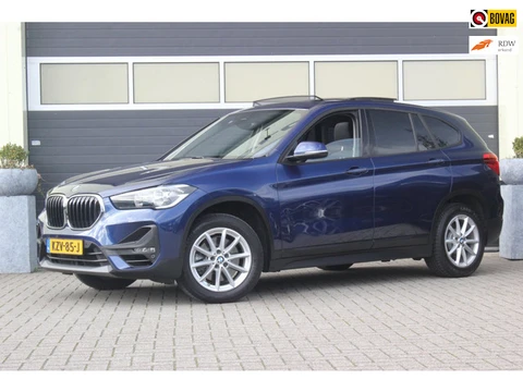 BMW X1 20i sDrive High Executive | Trekhaak | Facelift | Carplay |