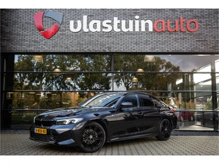 BMW 3-serie 320i M-Sport , Sfeerverlichting, Shadow Line, Stoelverwarming