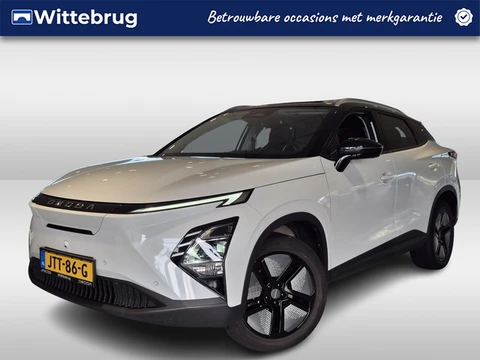 Omoda 5 EV Premium 61 kWh Luxe uitvoering met Schuif Kanteldak | Camera's | Two Tone | 7 jaar fabrie