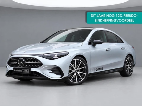 Mercedes-Benz CLA-klasse 180 Business Solution AMG | Night Pakket | | Panoramadak | Adaptieve Cruise