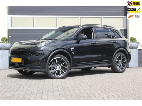 Lynk & Co 01 1.5 PHEV Plug-in Hybrid | NAP | Black-Edition | Donkere Hemelbekleding |