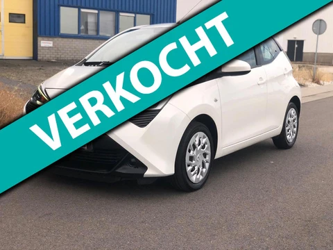 Toyota Aygo 1.0 VVT-i x-play