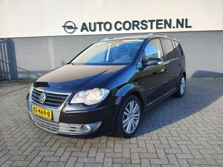 Volkswagen Touran 1.4TSI 141PK Highline Stoelverwarming Navi Trekhaak Airco Cruis Control Lmv Privac