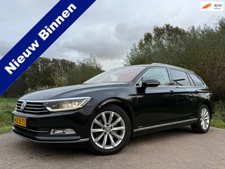 Volkswagen Passat Variant 1.6 TDI Highline Automaat / Panoramadak / Leder-Alcantara / Camera / Navi 