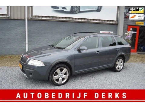 Skoda Octavia Combi 2.0 TDI Scout Airco | 4X4 | Trekhaak | Jaar APK