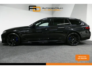 BMW 5-serie 530e xDrive M Sport / M sport Bodykit / Elektr. verstelbare voorstoelen / 20'' LMV / Sto