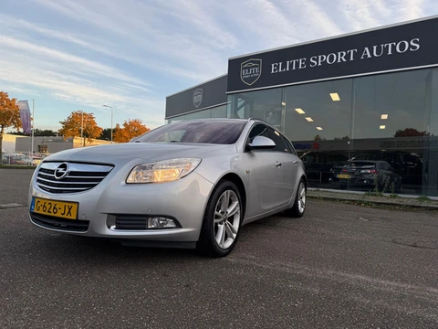 Opel Insignia Sports Tourer 1.8 Edition I Pano I Parkeersensor voor en achter I