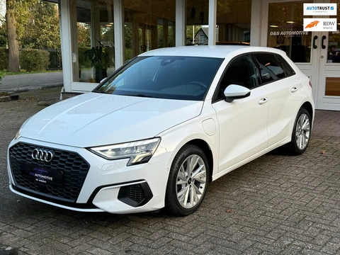 Audi A3 Sportback 40 TFSI e RS edition KEYLESS/STOELVERW/DEALER ONDERHOUDEN