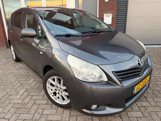 Toyota Verso 1.8 VVT-i Business Titanium / Navi / Camera / PDC / Cruise / Clima