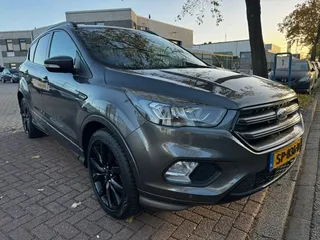 Ford Kuga 1.5 EcoBoost ST Line Airco/ECC,Navi,Camera EXPORT PRIJS EXL. BPM