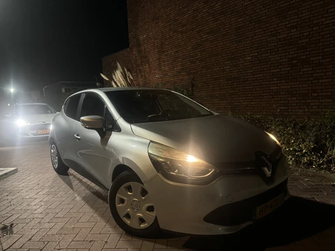 Renault Clio 1.5 DCI NAVI CLIMA CRUISE SENS CARPLAY