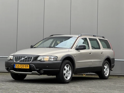 Volvo V70 Cross Country 2.4 T Comfort Line Goed ond nette auto