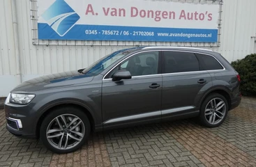AUDI Q7 3.0 TDI E-TRON QUATTRO S-Line,Pano,Leer,Camera.Memory