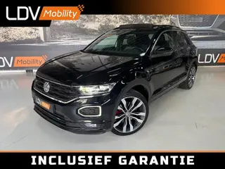 VOLKSWAGEN T-ROC 2.0 SPORT 4MOTION R-line / Pannoramadak / Afneembare trekhaak / LED / ECC / Historie aanwezig. 