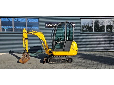 JCB 8018 (bj 2005)