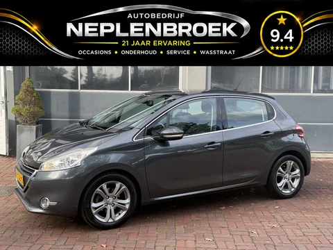 Peugeot 208 1.2 VTi Allure km 130.000 Bj 2014 Navi,16Inch,Clima,Cv Dealer onderhouden !!