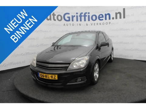 Opel Astra GTC 2.0 T Sport GTC 200PK met trekhaak