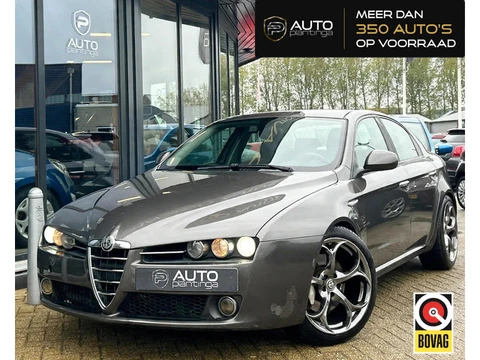 Alfa Romeo 159 3.2 JTS Q4 TI 260PK | V6 | UNIEK | NL AUTO | NAP | Lederen Bekleding | 19 Inch | Clim