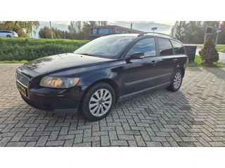 Volvo V50 2.4 Elan rijd goed voor export