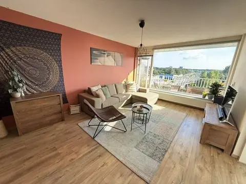 Woning aan de Rijswijkstraat te Amsterdam