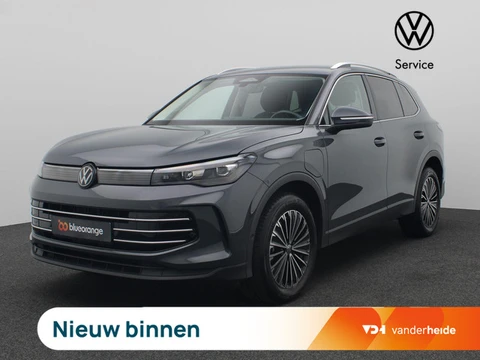 Volkswagen Tiguan 1.5 eHybrid Elegance 204PK DSG Trekhaak, Achteruitrijcamera, Navi via Apple Carpla
