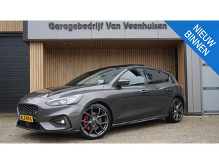 Ford Focus 2.3 279pk EcoBoost ST-3 Pano.Dak HUD *Performance Pack* 19inch LM Recaro *ACC* Stoel & St