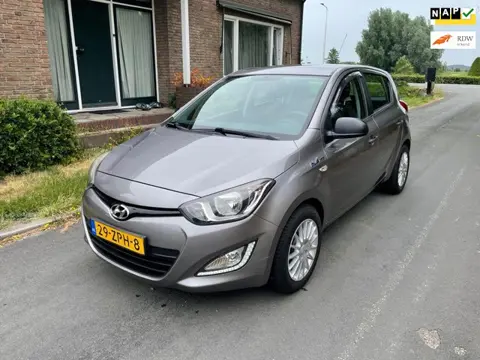 Hyundai I20 1.2i Business Edition AIRCO ELEC RAM NAP APK DEALER OH