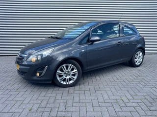 Opel Corsa 1.4-16V bouwjaar 2012 met pano / cruise / lmv
