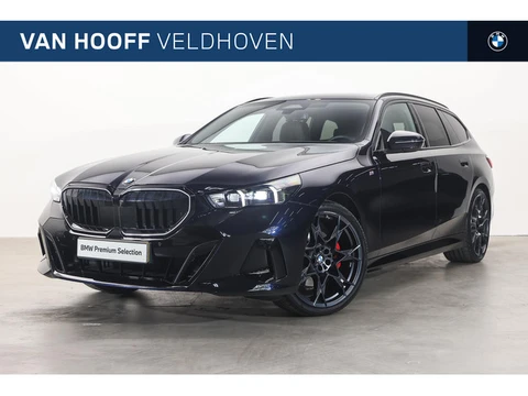BMW 5 Serie Touring 520i M Sport Automaat / Trekhaak / Adaptieve LED / Parking Assistant Plus / Stoe