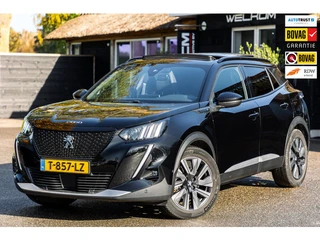 Peugeot E-2008 EV GT 50 kWh Soh 100% I Panoramadak I 360 Camera I 18 Inch I Alcantara I Zeer netjes 